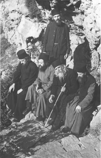 Pr. Cleopa in Muntele Athos via Vero Nica